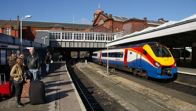 trains london to nottingham